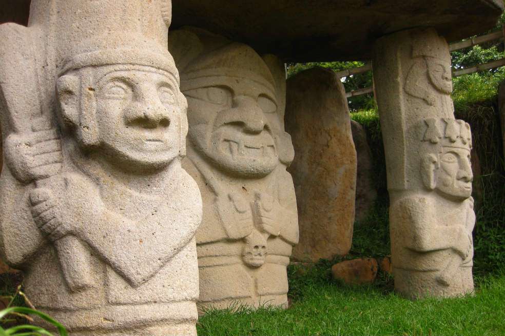 Se calcula que los complejos del Parque se construyeron entre el año 200 a.C y el 800 d.C.