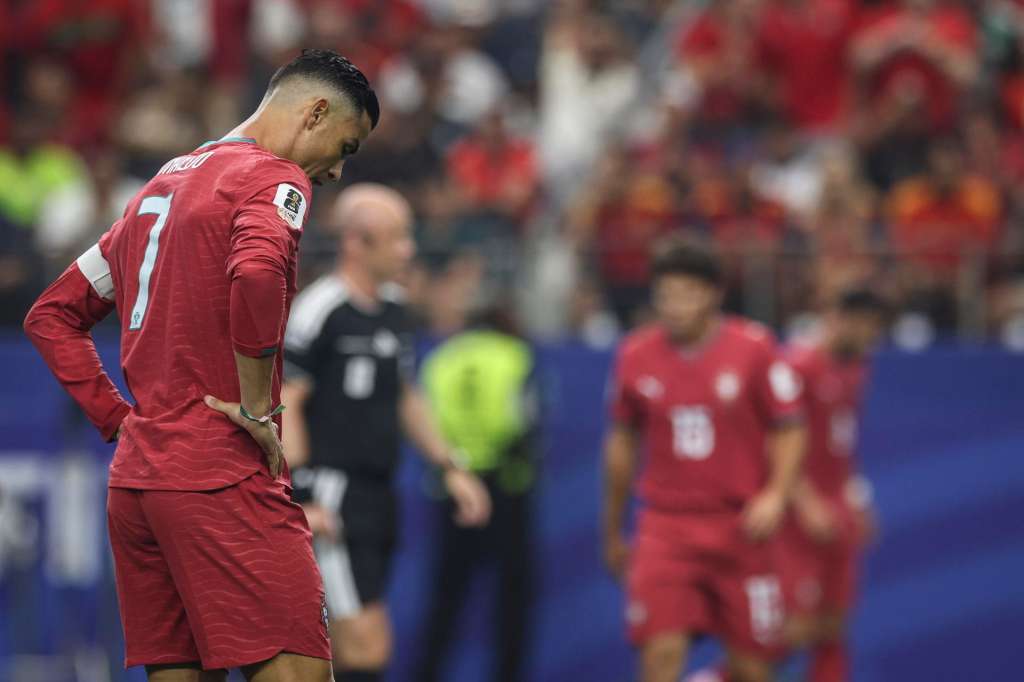 Arlington (United States), 06/07/2026.- Portugal's Cristiano Ronaldo shows disappointment after losing the FIFA World Cup 2026 Round of 16 match Portugal against Spain, in Dallas, Texas, USA, 06 July 2026. (España) EFE/EPA/MIGUEL A. LOPES