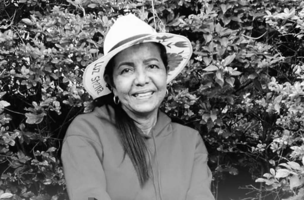 La víctima fue atacada con arma blanca cuando regresaba a su vivienda.