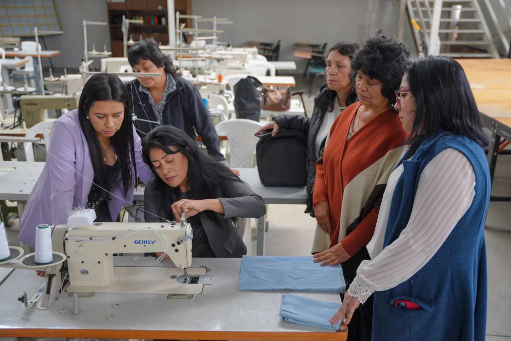 iNNpulsa ha potenciado a unidades productivas, micro y pequeños negocios de la economía popular y comunitaria con los Centros de Reindustrialización ZASCA, FortaleSER y Núcleo E.