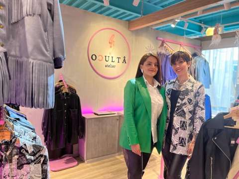 Las hermanas detrás de una marca dedicada al diseño y confección de ropa versátil
