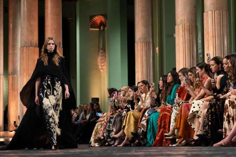 De Cali a la Madrid Fashion Week: Johanna Ortiz lleva su universo latino a Europa