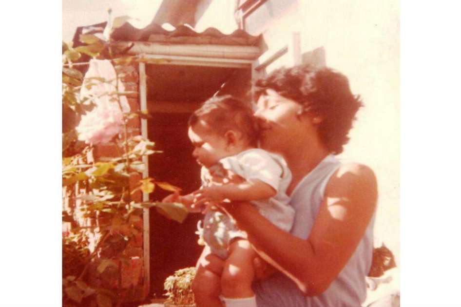 Carmen Cristina Garzón con su hija, Violeta. / Archivo Particular.