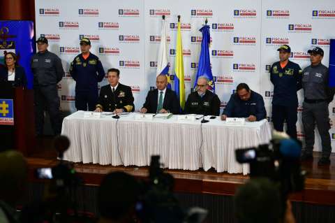 Cinco miembros de la Armada fueron capturados por tráfico de migrantes