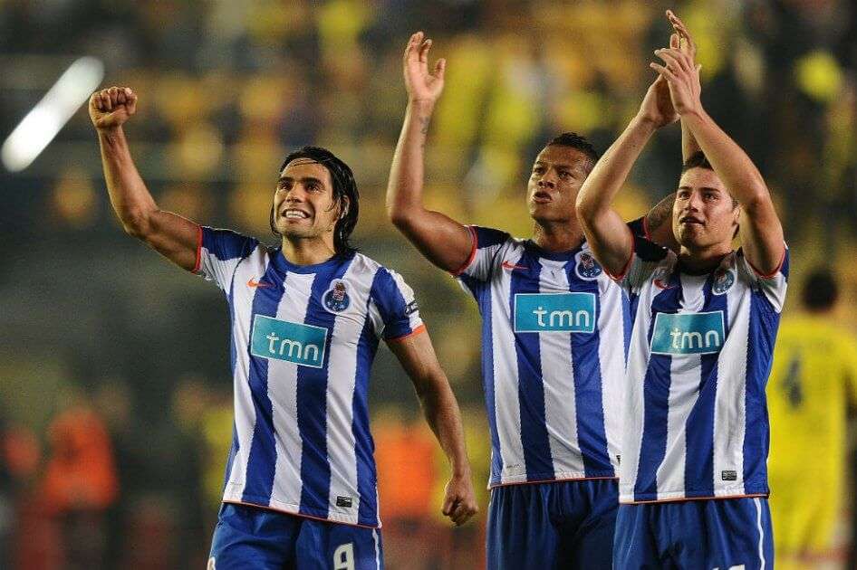 Falcao (izquierda), Fredy Guarín (centro y sin implicaciones en la investigación) y James (derecha) compartieron equipo en la campaña 2010-2011. / EFE