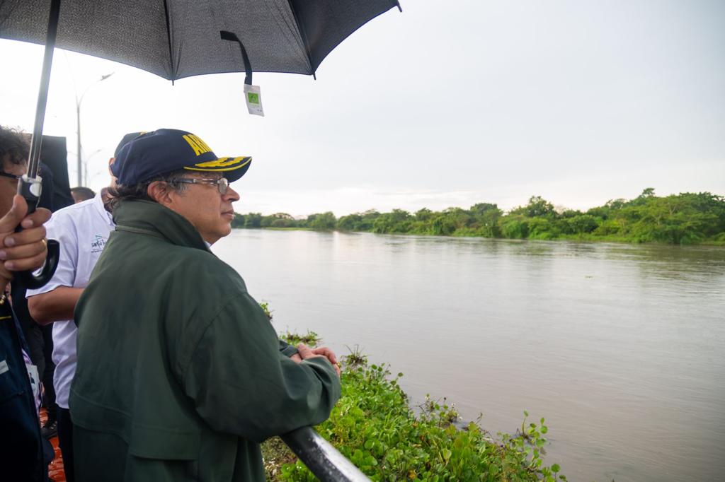 El mandatario contempla la posibilidad para hacerle frente a las crisis climática.