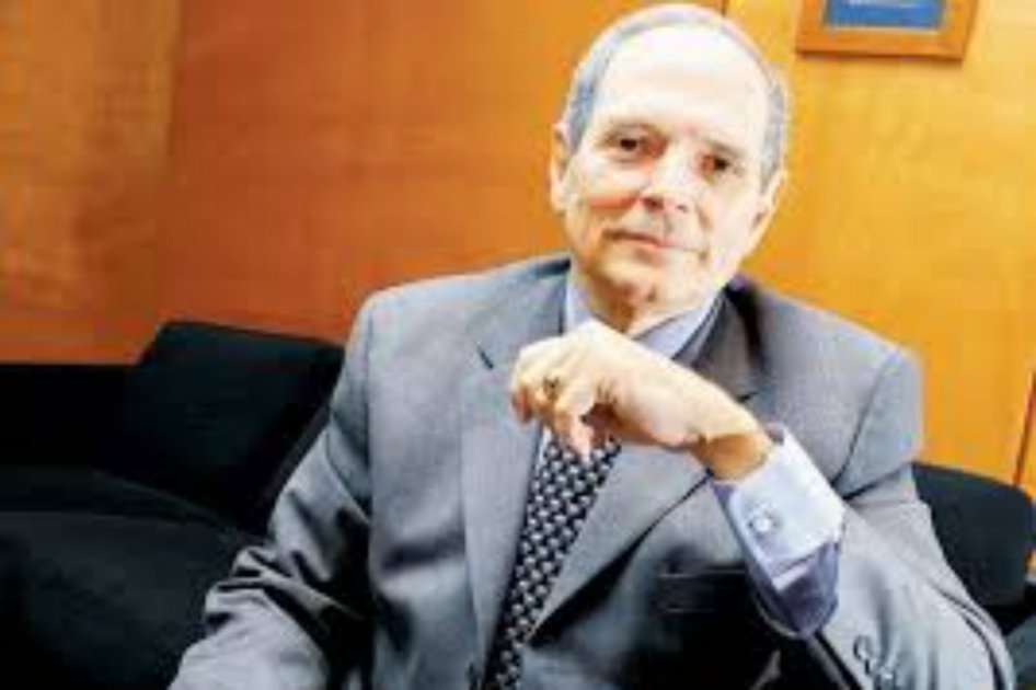 Exministro de Minas y Energía, Hernán Martínez.