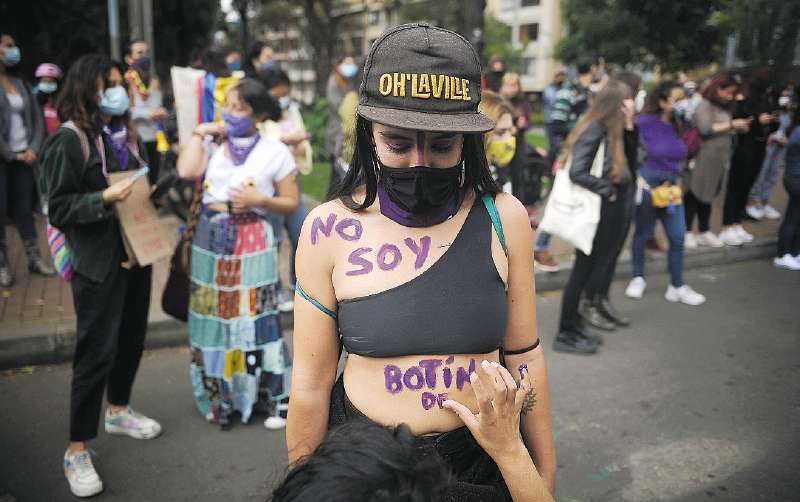 Paro Nacional, marcha de mujeres en contra de la violencia de genero