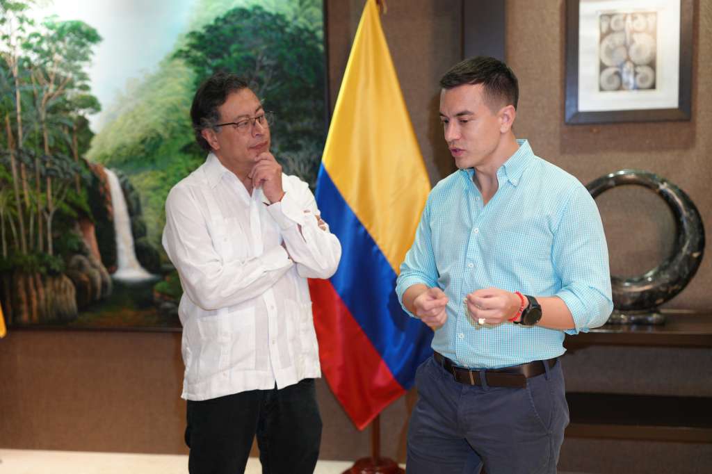 Presidente Gustavo Petro y su homólogo de Ecuador, Daniel Noboa.