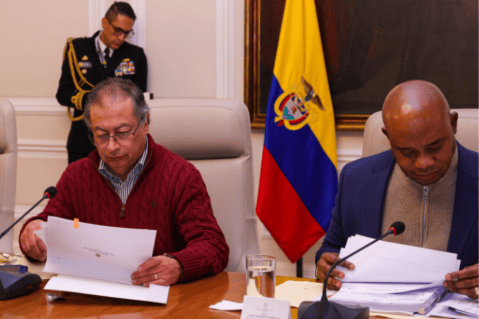 Petro movió fichas para endurecer el tono con Venezuela evitando el rompimiento