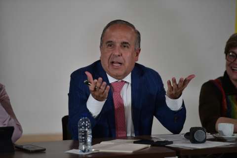 Mintransporte pidió renuncias, pero niega presión burocrática por reforma a la salud