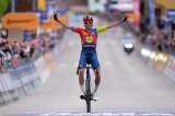 Verona ganó la decimoquinta etapa del Giro de Italia; Primoz Roglic perdió tiempo