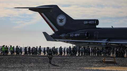 México inicia despliegue de 10.000 militares en frontera con EE. UU.