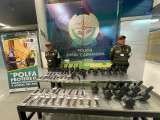 ¿Quién es el coronel que detuvieron con armas en el Aeropuerto El Dorado?