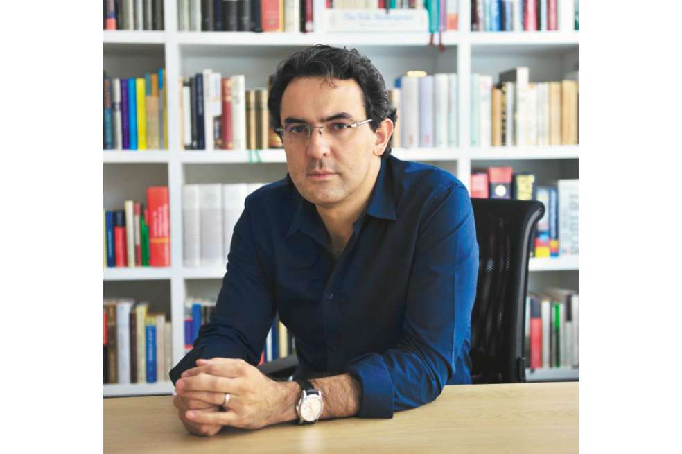 Juan Gabriel Vásquez, autor del libro "Volver la vista atrás".