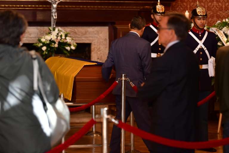En el Salón Simón Bolívar del Palacio San Carlos se rindieron homenajes al exvicepresidente Germán Vargas Lleras.