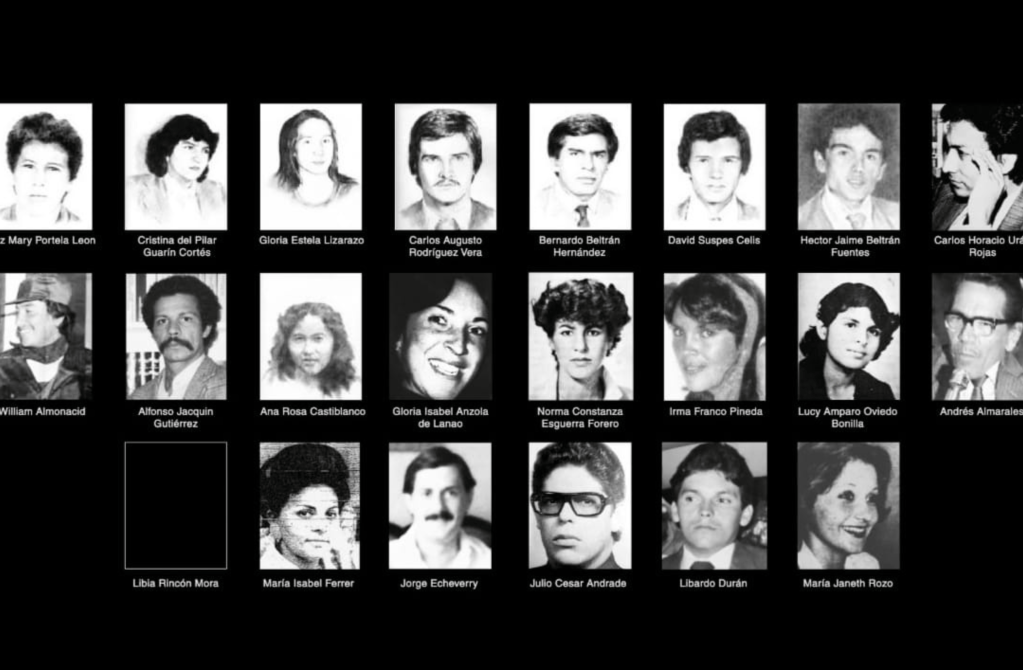 La toma y retoma del Palacio de Justicia por el M-19 y el Ejército dejó más de 98 muertos y una decena de desaparecidos entre magistrados, empleados y funcionarios.