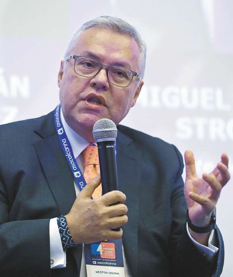 Néstor Osuna dice: “En la lista que tiene el Gobierno Nacional de personas privadas de libertad por hechos relacionados con la protesta social, solo una mínima parte ha sido condenada”.