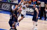Stephen Curry guía a los Warriors y se ponen a un paso de la final de la NBA