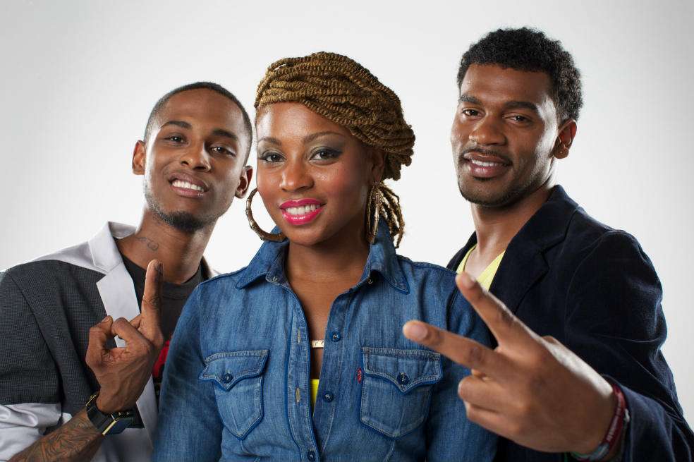 Los integrantes de ChocQuibTown. Slow, Goyo y Tostao, se reencontraron con sus raíces durante la grabación del álbum ‘Behind the machine’. / Cortesía Sony Music