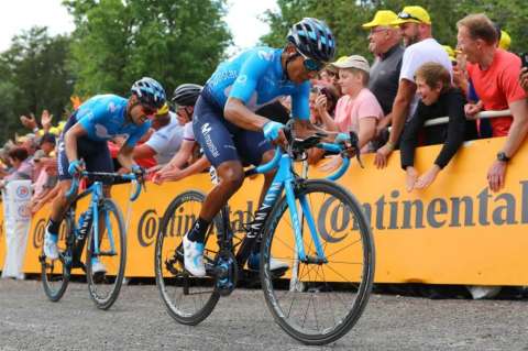 Nairo sobre su caída: "Por fortuna alcancé a frenar, caí de pie y pude llegar rápido al grupo"