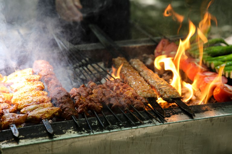 El Papá de los Asados, un festival que celebra la parrilla y la unión familiar