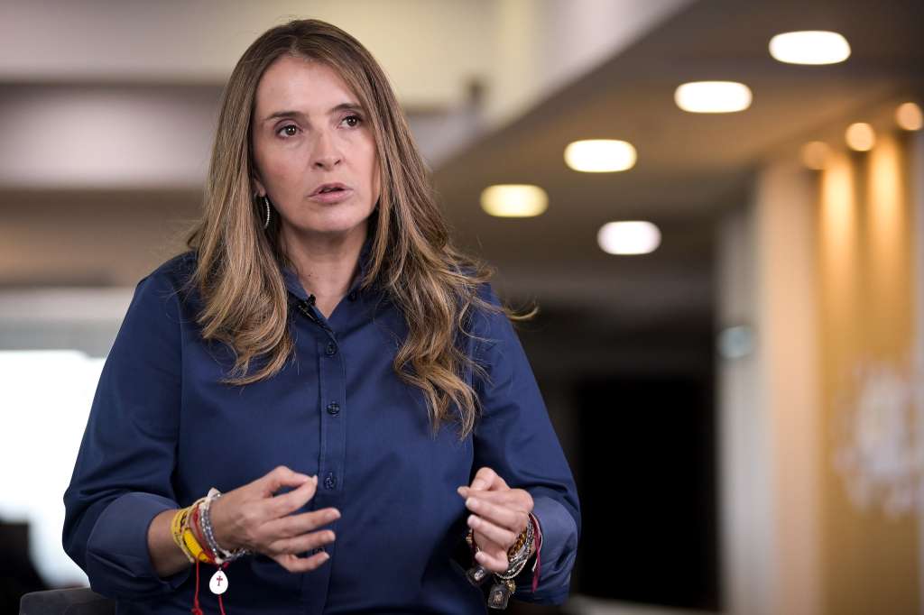 Paloma Valencia, candidata y senadora del Centro Democrático, aseguró que está lista para dar todos los debates, incluso en escenarios que calificó de "amañados".