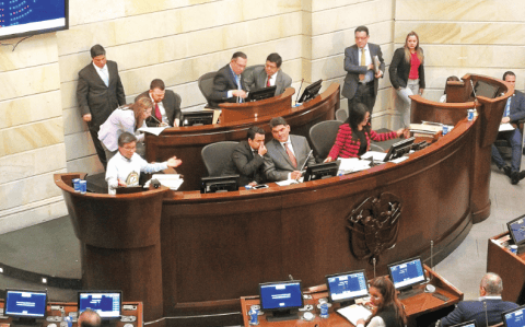 Consulta anticorrupción no alcanzó el umbral