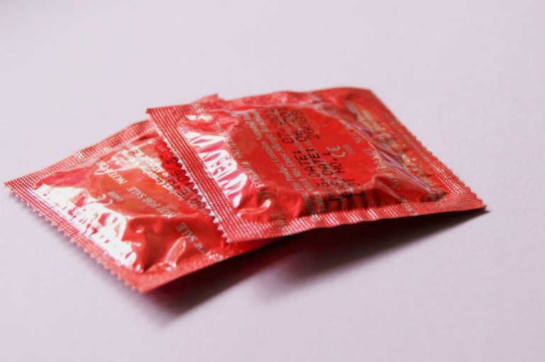 Recetar condones gratis, la nueva fórmula de Francia para prevenir el VIH