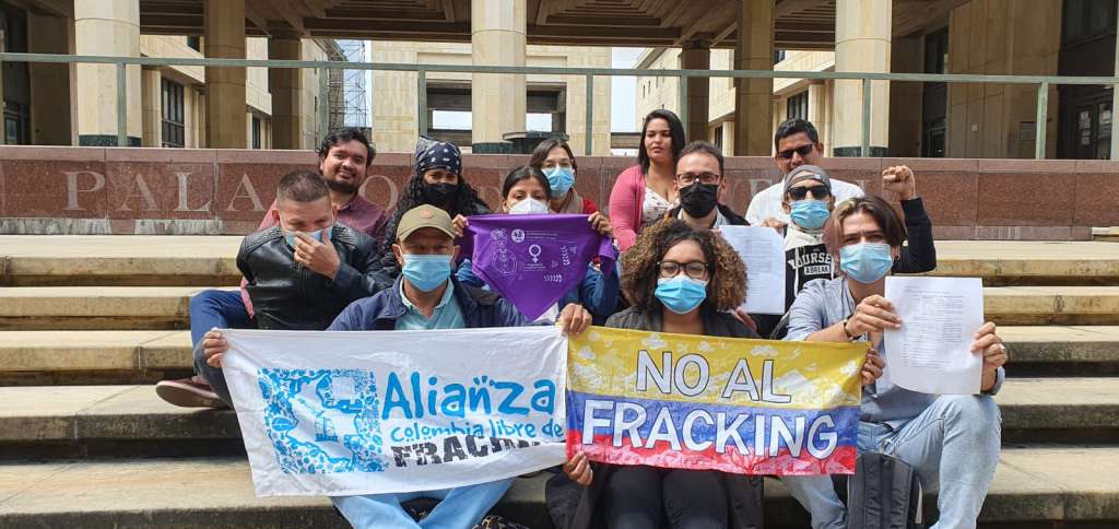 Este jueves, más de 10 organizaciones de campesinos y ambientales radicaron una acción de tutela en el alto tribunal con la que pretenden evitar la implementación de proyectos piloto de fracking en Puerto Wilches.