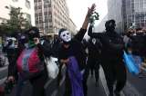 Así protestaron mujeres contra candidato oficialista señalado de violación en México