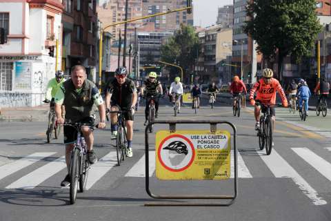 Bogotá completa ciclovía de 17 horas y espera confirmación de Récord Guinness