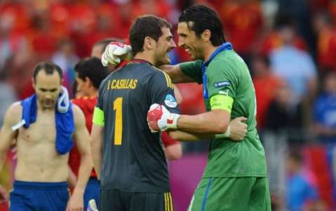 Buffon: "Será extraño enfrentarme a una España sin Iker Casillas"