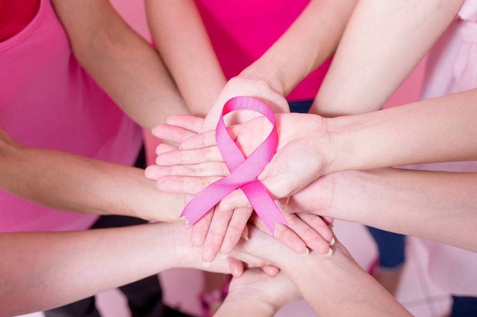 ¿Sabías que el 19 de octubre se celebra en Día del Cáncer de Mama? En esta nota te explicamos por qué y cuáles son las formas en las que se puede prevenir, más allá del autoexamen.