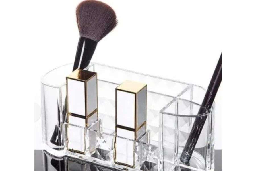 Imagen de referencia de organizador de maquillaje de acrílico.