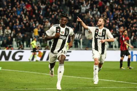 El italiano Moise Kean le dio el triunfo a la Juventus y lo puso a un paso del título en Serie A