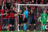 La roja a Cubarsí que casi le cuesta el partido a Barcelona en Champions: video