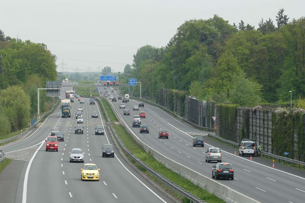 Poco después de la decisión alemana en febrero, el alcalde de Roma anunció en su página de Facebook que la ciudad italiana prohibiría completamente los autos diésel para el 2024. / Wikimedia commons