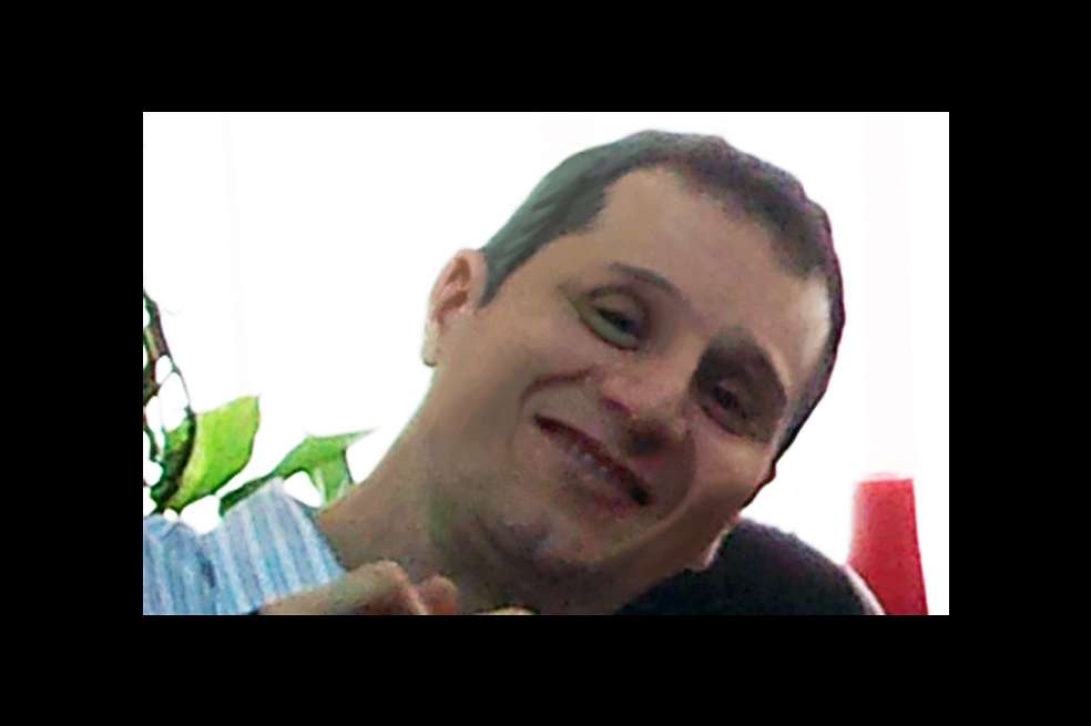 Imagen del ingeniero colombiano Carlos Estrada, publicada por ‘The Daily Telegraph’.