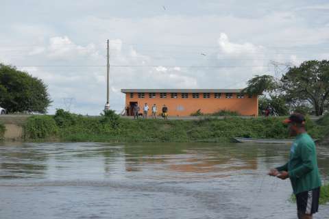 Comunidades ribereñas advierten sobre crecientes en el Canal del Dique