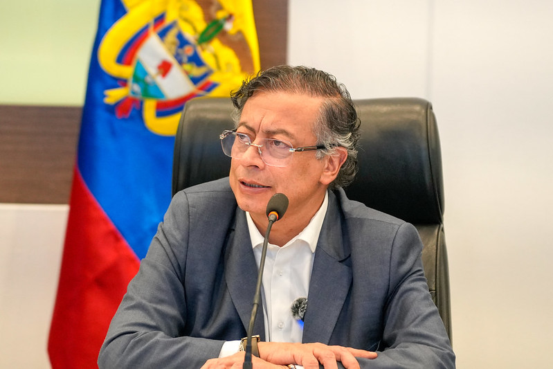 El presidente Gustavo Petro transmitió una alocución presidencial en la que se refirió al atentado contra el senador Migue Uribe Turbay.