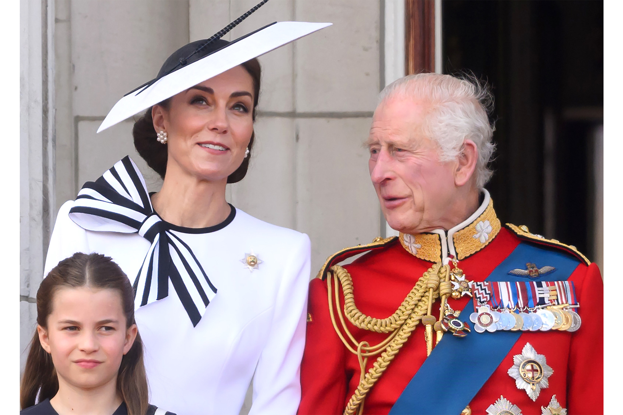 Reaparece Kate Middleton en Londres. Así lució la princesa de Gales