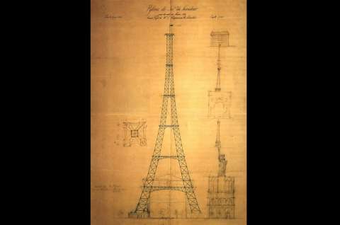 En fotos: momentos históricos de los 130 años de la Torre Eiffel