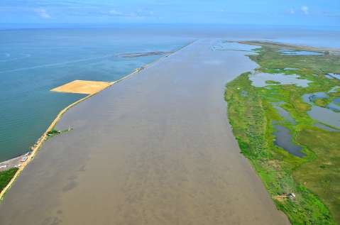 Mejoran las condiciones del Puerto de Barranquilla, pero continúa el dragado