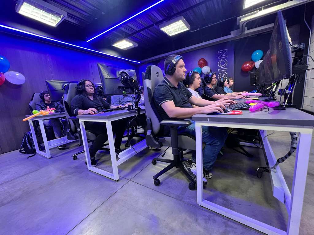 El Movistar Game Club es uno de los escenarios con mejor infraestructura para disfrutar de los video juegos en el país.