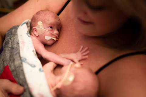 La importancia del primer abrazo entre madre e hijo: ¿por qué, según la ciencia, es esencial?