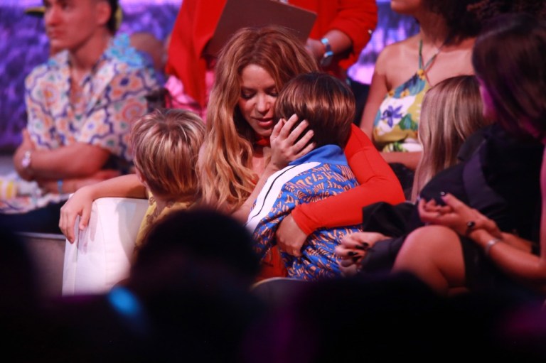 El inesperado problema que tuvo Sasha, hijo de Shakira, en los Premios Juventud