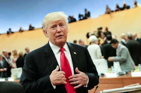 Trump dice que es hora de trabajar "constructivamente" con Rusia
