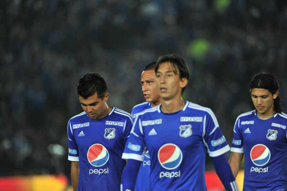 Los jugadores de Millonarios luego de un resultado adverso. / Gustavo Torrijos
