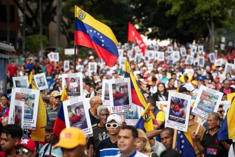 El libro que estudia 10 años de respuesta colombiana a la migración de Venezuela